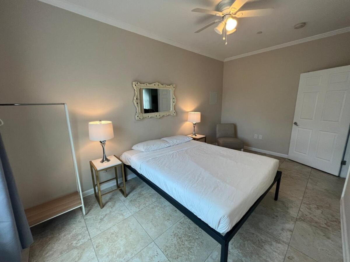 Tise Plaza Condos New Orleans Esterno foto