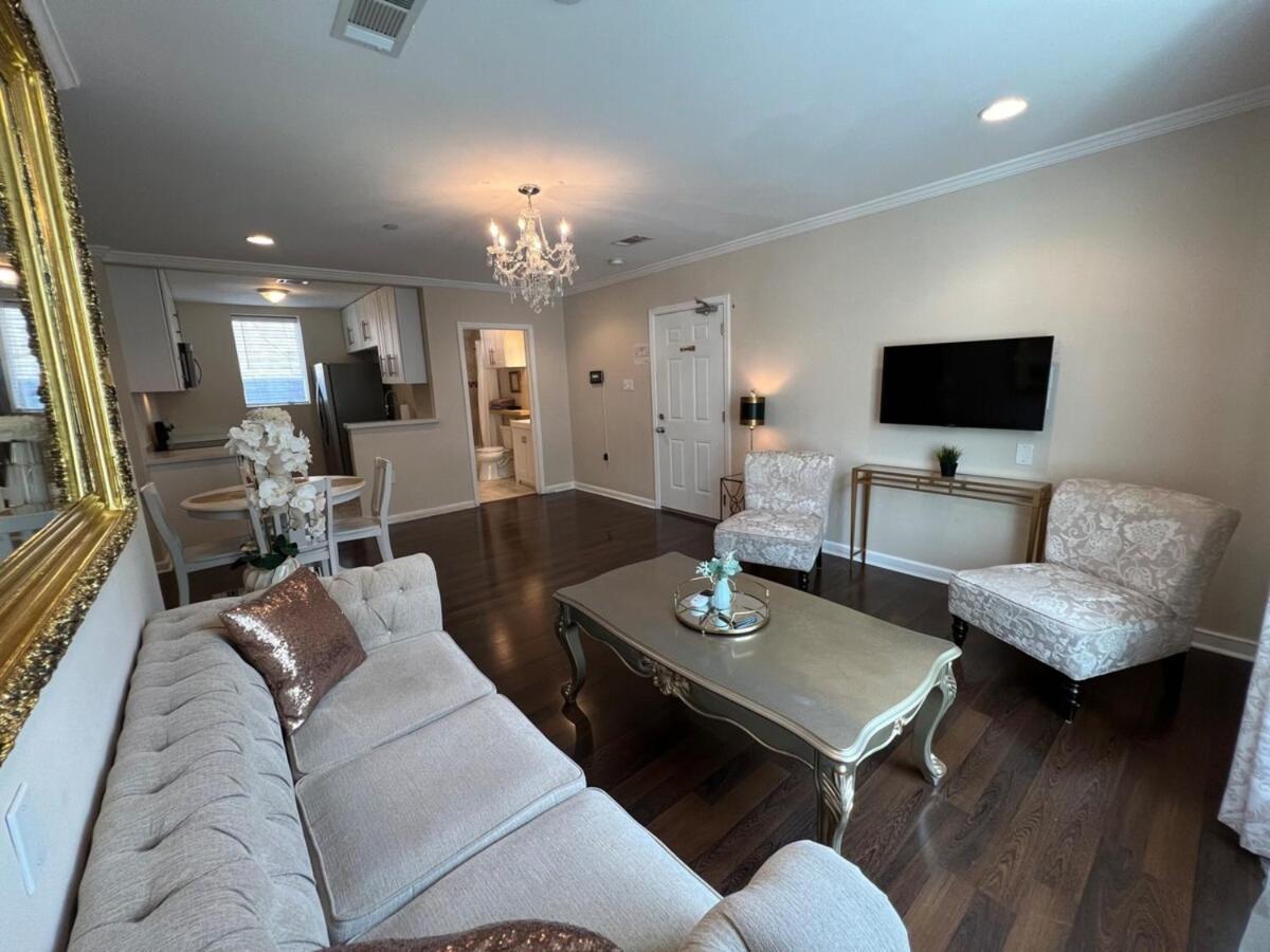 Tise Plaza Condos New Orleans Esterno foto
