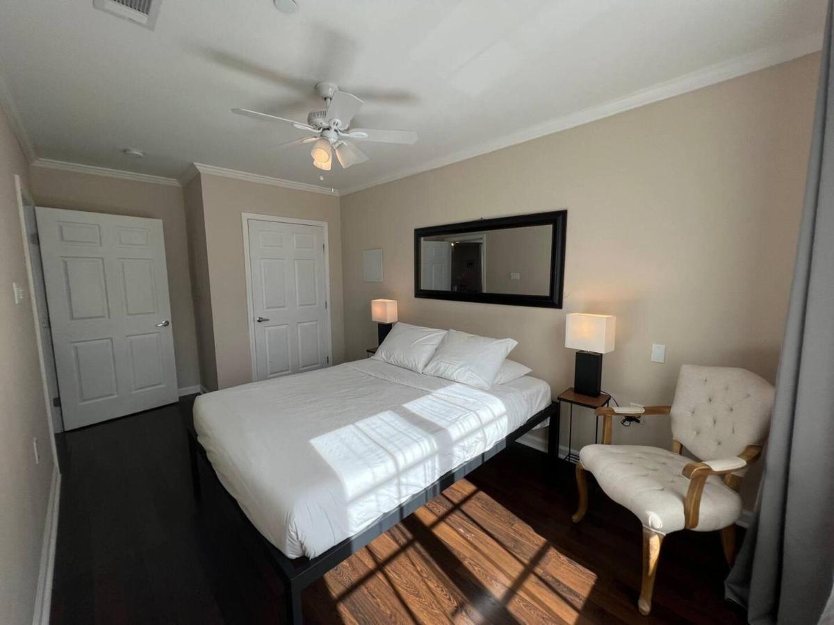 Tise Plaza Condos New Orleans Esterno foto